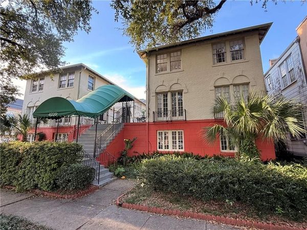 4239 ST CHARLES Avenue , Unit c, New Orleans, LA 70115