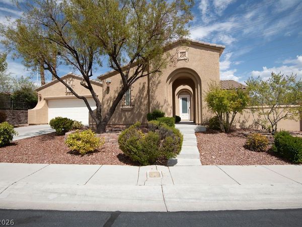 10222 Premia Place , Las Vegas, NV 89135