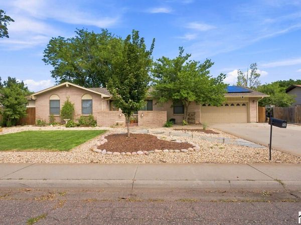 10 Pedregal Lane, Pueblo, CO 81005