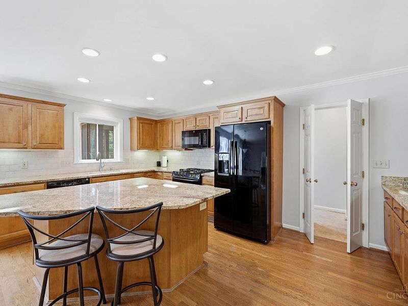 4305 Berryhill Lane, Blue Ash, OH 45242 Photo 22
