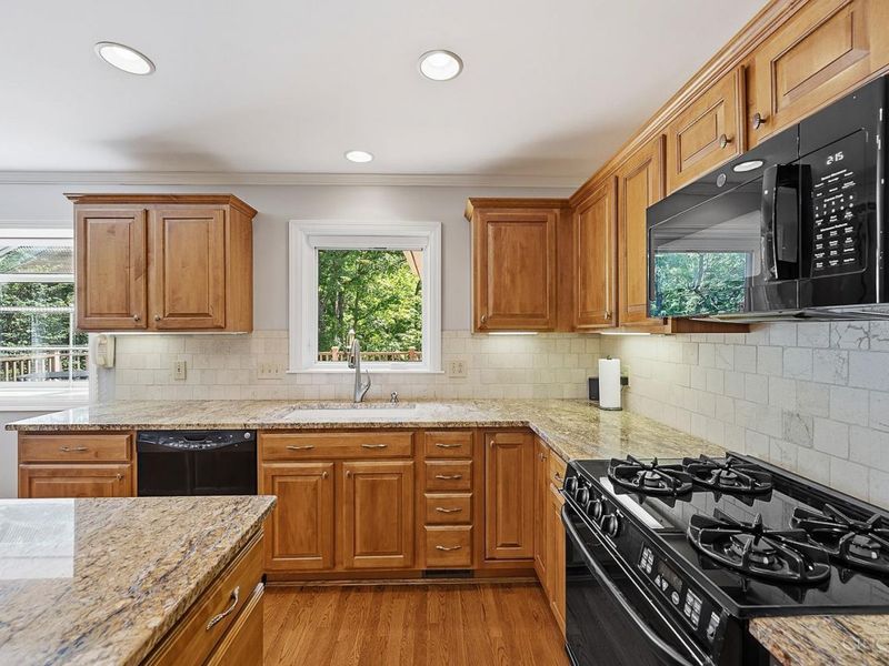 4305 Berryhill Lane, Blue Ash, OH 45242 Photo 23