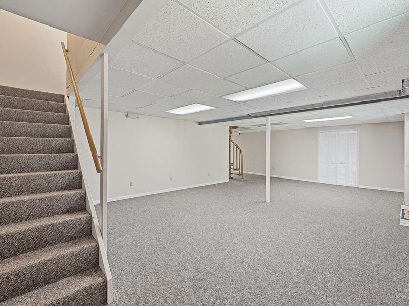 4305 Berryhill Lane, Blue Ash, OH 45242 Photo 37