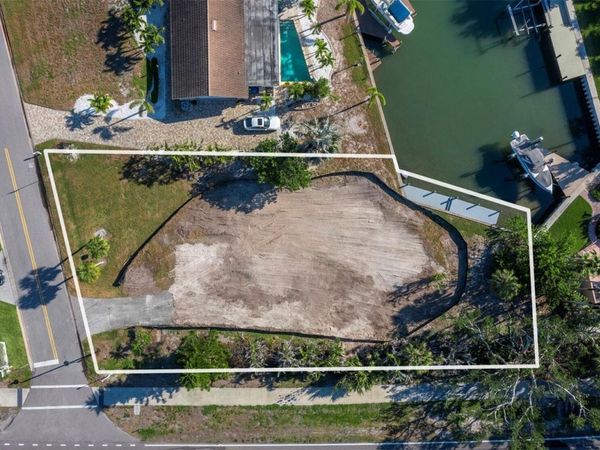 500 OUTRIGGER LANE, LONGBOAT KEY, FL 34228