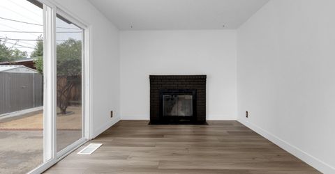 201 Gault Way, Sparks, NV 89431 Photo