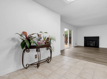 201 Gault Way, Sparks, NV 89431 Photo