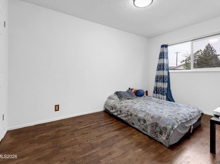 201 Gault Way, Sparks, NV 89431 Photo