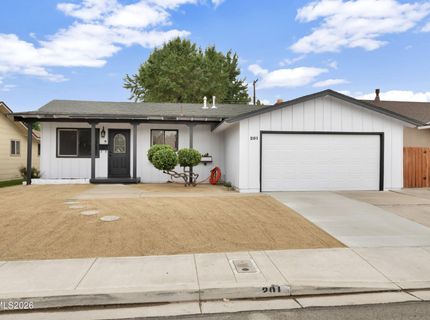201 Gault Way, Sparks, NV 89431 Photo