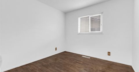 201 Gault Way, Sparks, NV 89431 Photo