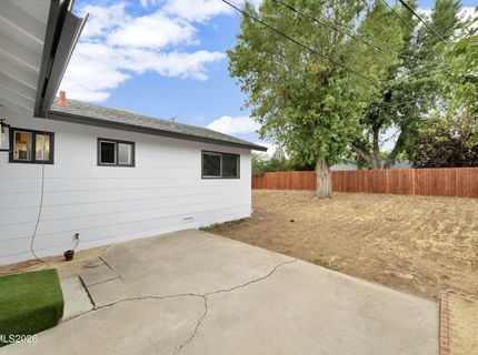 201 Gault Way, Sparks, NV 89431 Photo