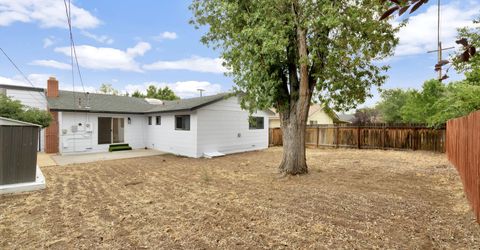 201 Gault Way, Sparks, NV 89431 Photo