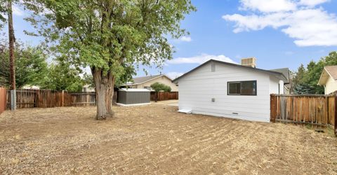 201 Gault Way, Sparks, NV 89431 Photo
