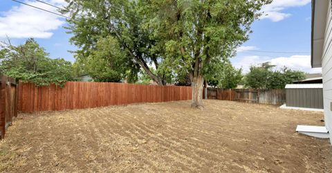 201 Gault Way, Sparks, NV 89431 Photo