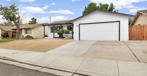 201 Gault Way, Sparks, NV 89431 Photo