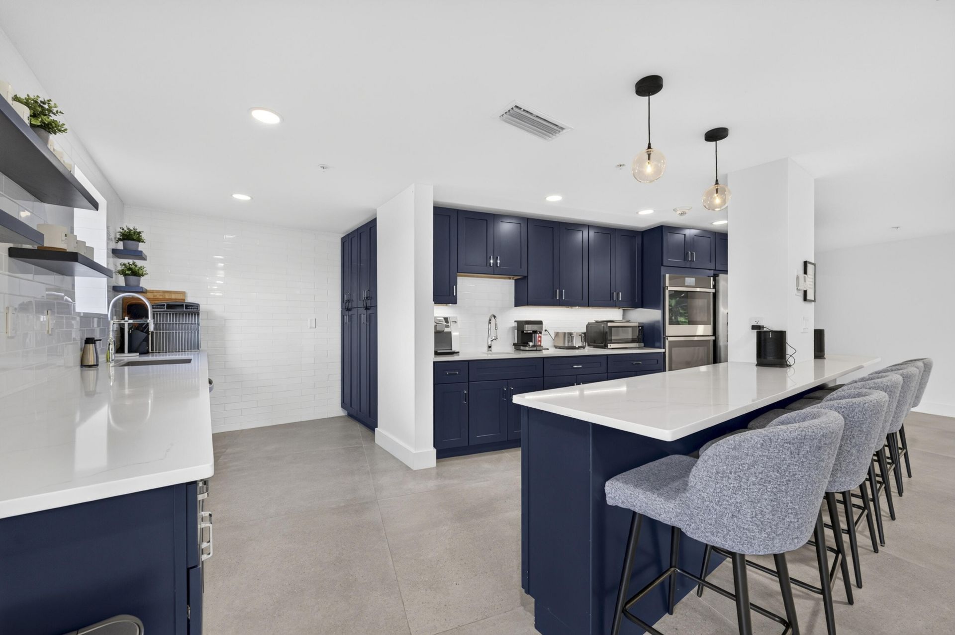 3000 Holiday Drive, Unit 502, Fort Lauderdale, FL 33316 Photo