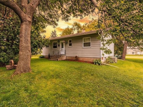 1704 Doddridge Avenue, Cloquet, MN 55720