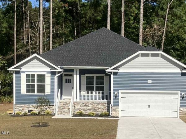 6317 Gondolier Drive , New Bern, NC 28560