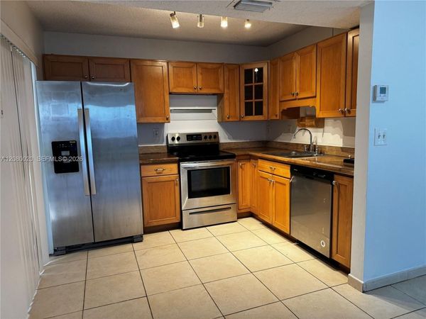 Unit 7, Miami, FL 33179