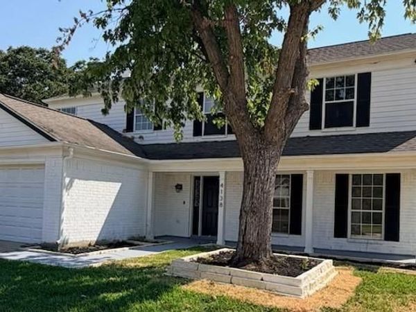4138 Scotland Drive , Grand Prairie, TX 75052