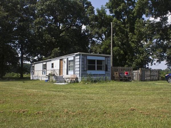 54040 92nd Avenue, Dowagiac, MI 49047