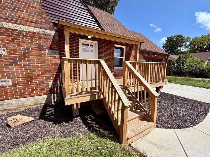 524 S Main Street, Englewood, OH 45322 Photo 3
