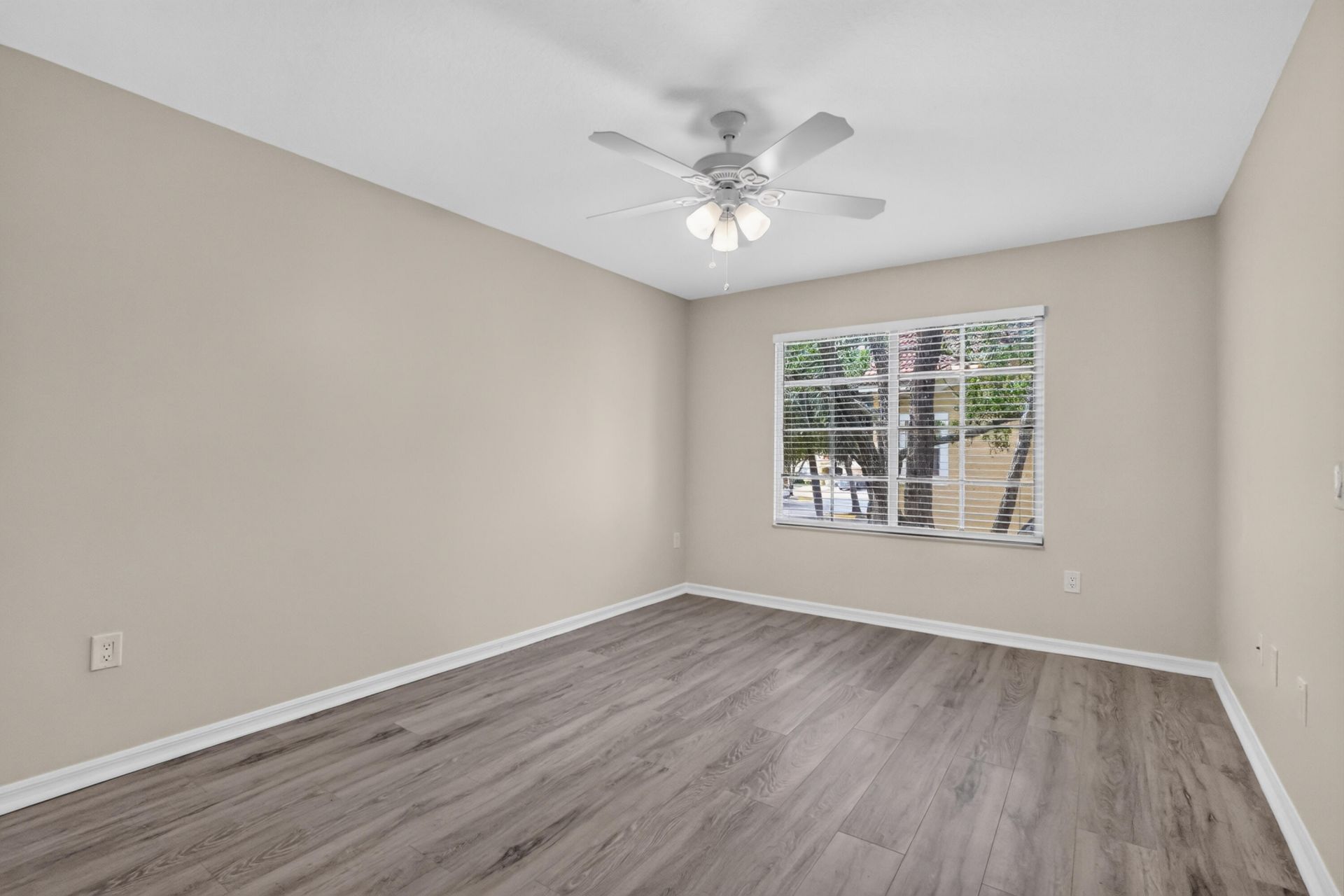 4271 San Marino Boulevard, Unit 201, West Palm Beach, FL 33409 Photo