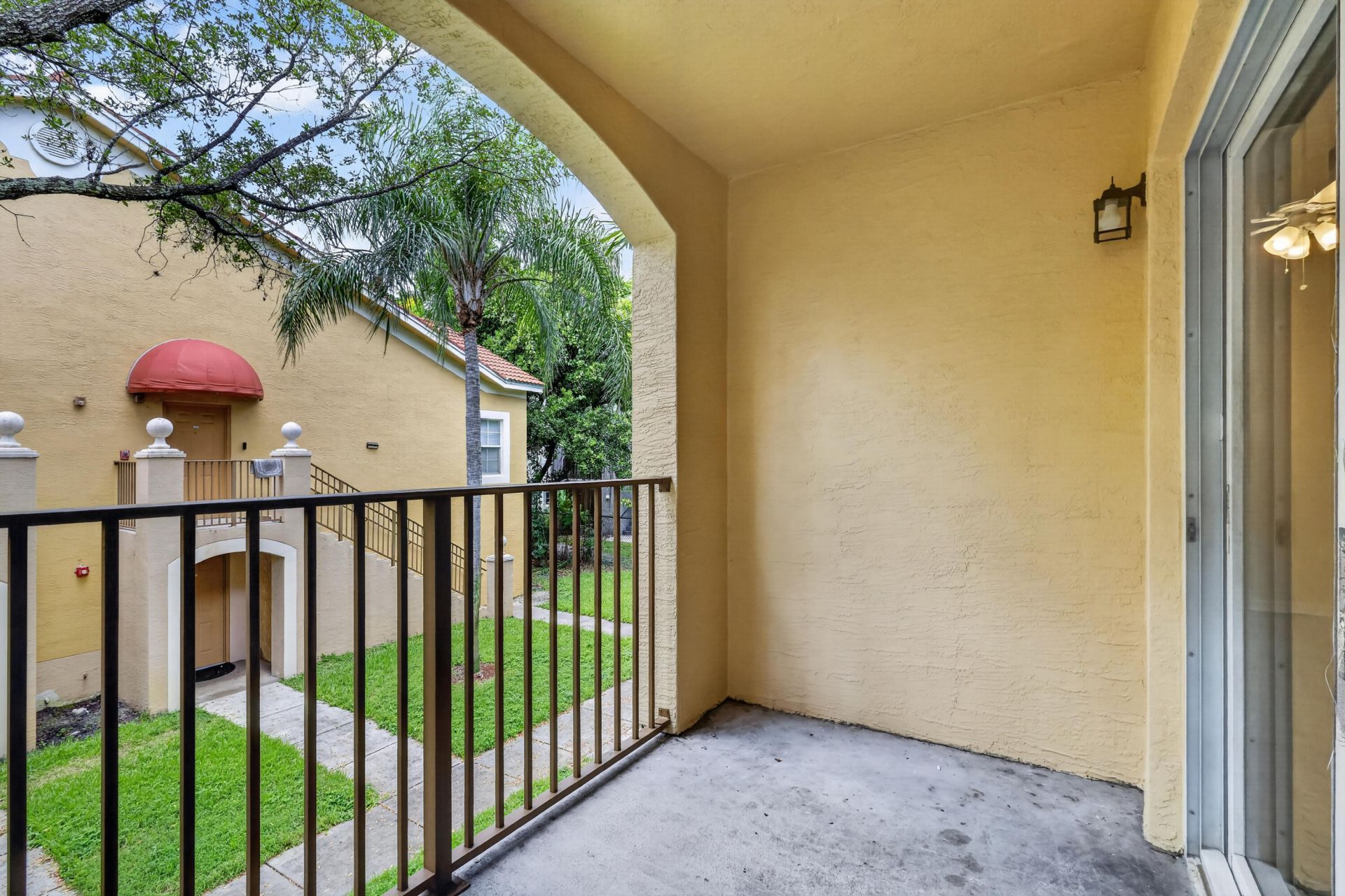 4271 San Marino Boulevard, Unit 201, West Palm Beach, FL 33409 Photo