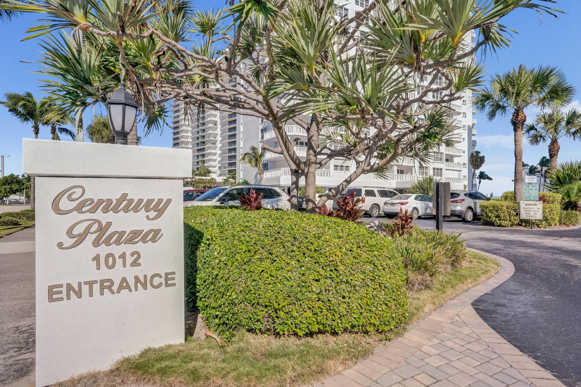 1012 N Ocean Boulevard, Unit 905, Pompano Beach, FL 33062 Photo