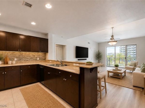 8255 S Las Vegas Boulevard , Unit 315, Las Vegas, NV 89123