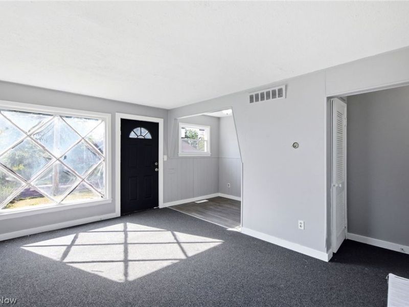4469 E 154th Street, Cleveland, OH 44128 Photo 7