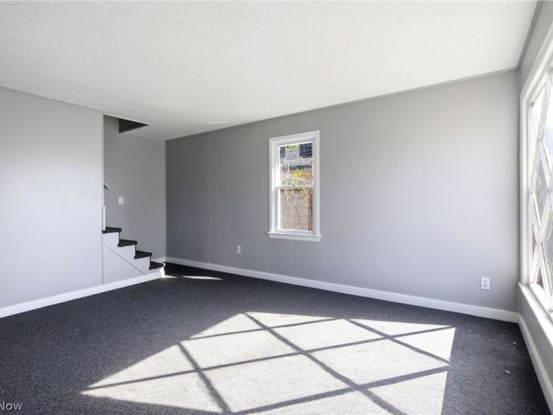 4469 E 154th Street, Cleveland, OH 44128 Photo 8