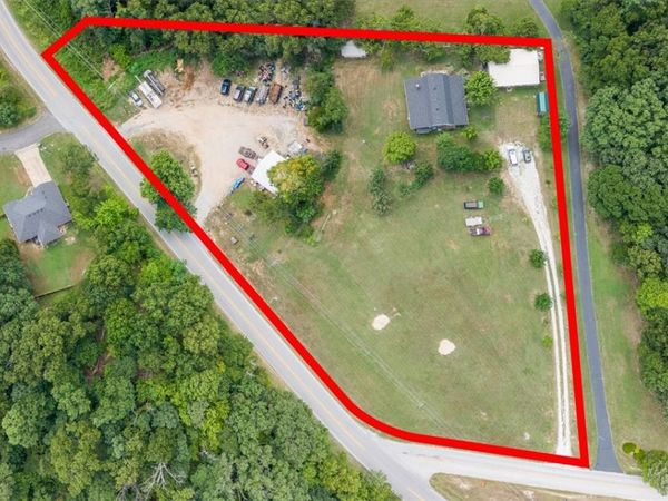 14172 Dartmoor Drive, Bentonville, AR 72712