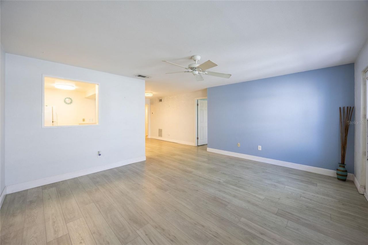 6777 Winkler Road, Unit 130, Fort Myers, FL 33919 Photo