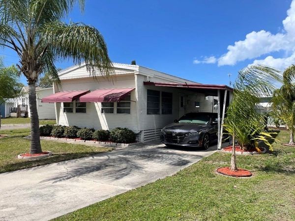 5037 9TH STREET W, BRADENTON, FL 34207
