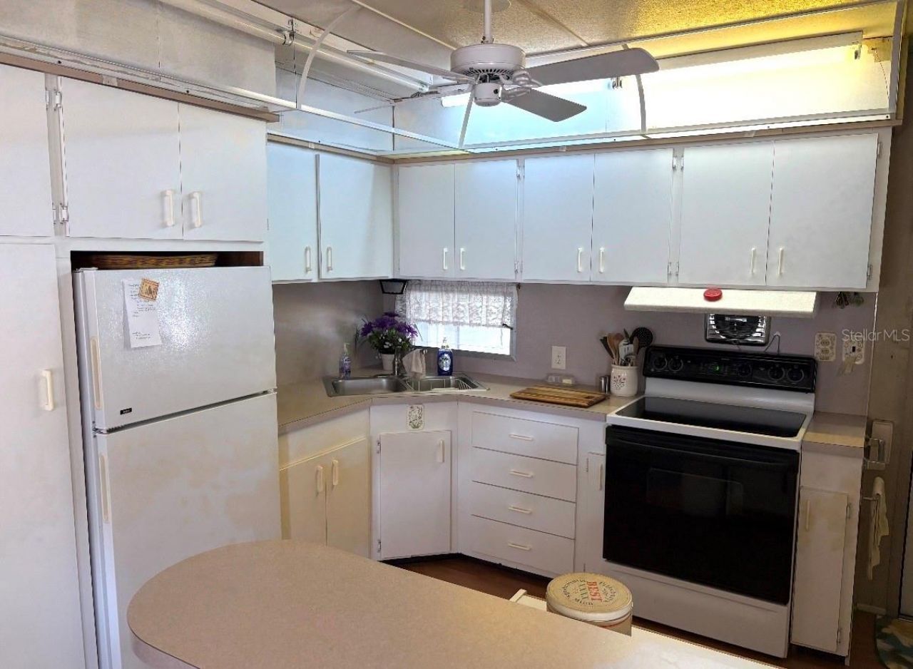 5037 9th Street W, Bradenton, FL 34207 Photo