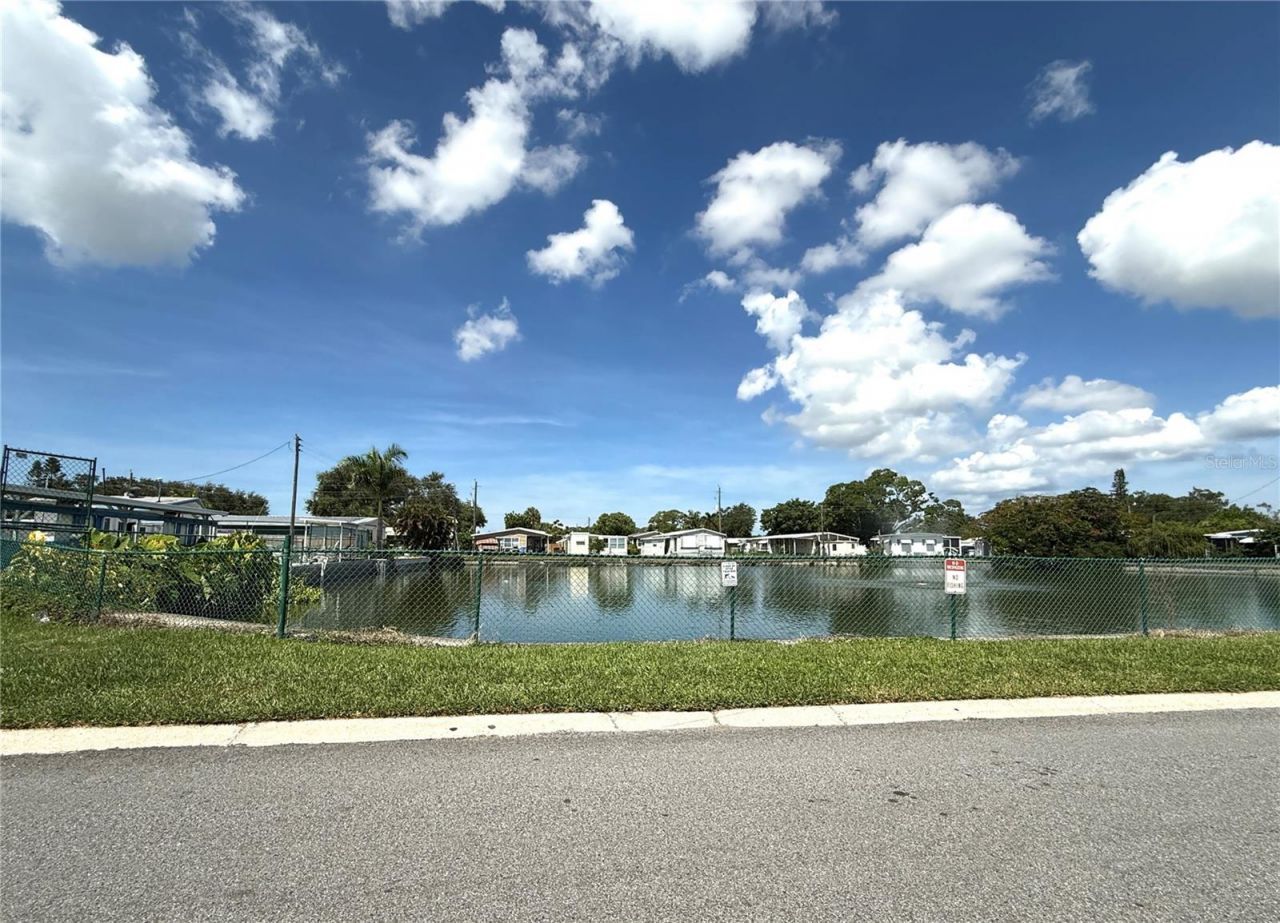 5037 9th Street W, Bradenton, FL 34207 Photo
