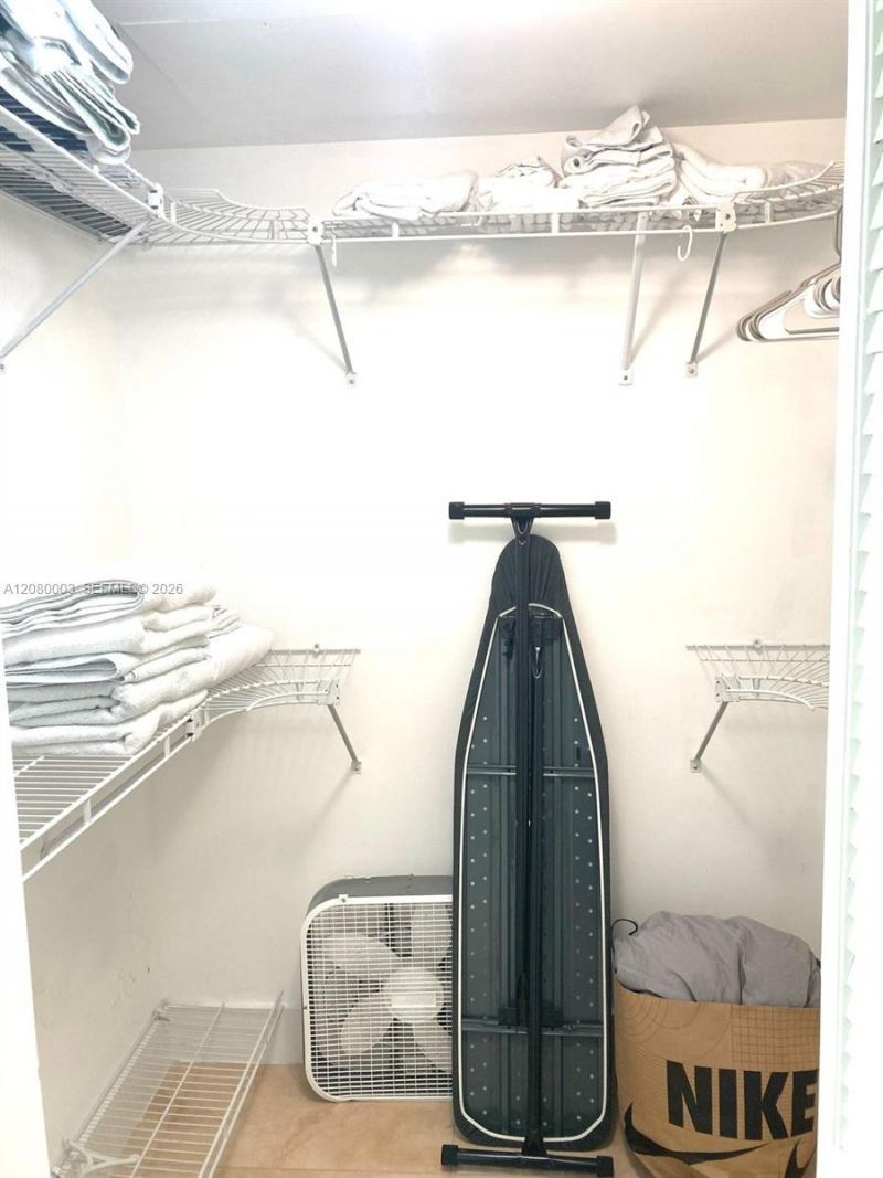 41 SE 5th St , Unit 1204, Miami, FL 33131 Photo