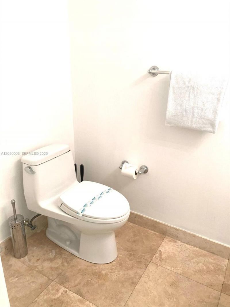 41 SE 5th St , Unit 1204, Miami, FL 33131 Photo