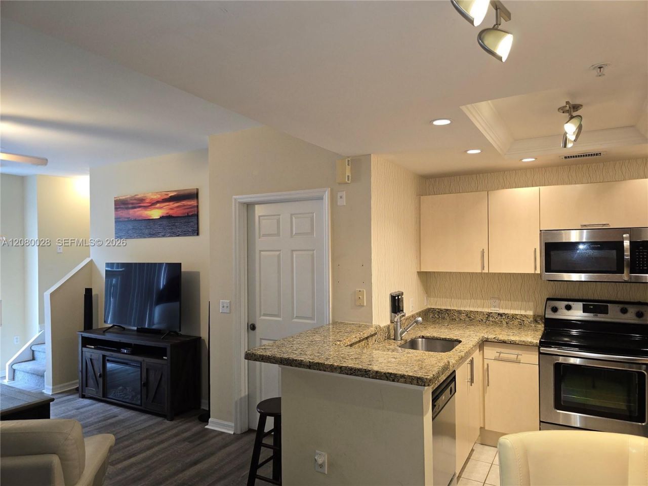 2107 SE 10th Ave , Unit 818, Fort Lauderdale, FL 33316 Photo