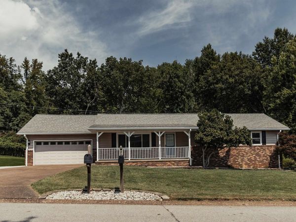 7522 Edgedale Drive, Newburgh, IN 47630