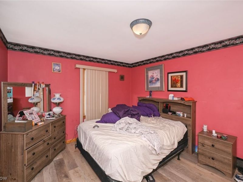 6290 Mandalay Drive, Parma Heights, OH 44130 Photo 10