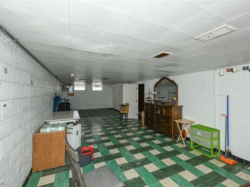6290 Mandalay Drive, Parma Heights, OH 44130 Photo 16