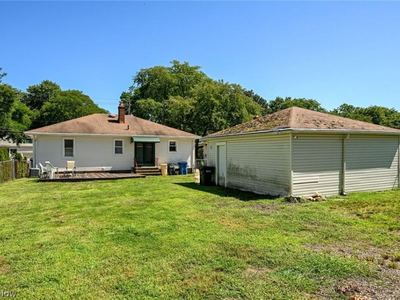 6290 Mandalay Drive, Parma Heights, OH 44130 Photo 18