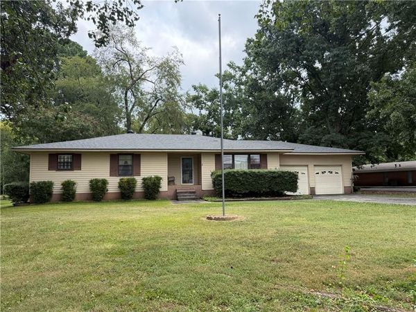 30 Rome Rd SW, Cave Spring, GA 30124