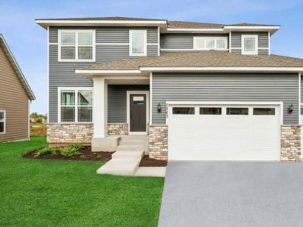 3068 Trinity Drive , Shakopee, MN 55379