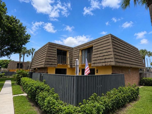 4207 42ND Way, West Palm Beach, FL 33407
