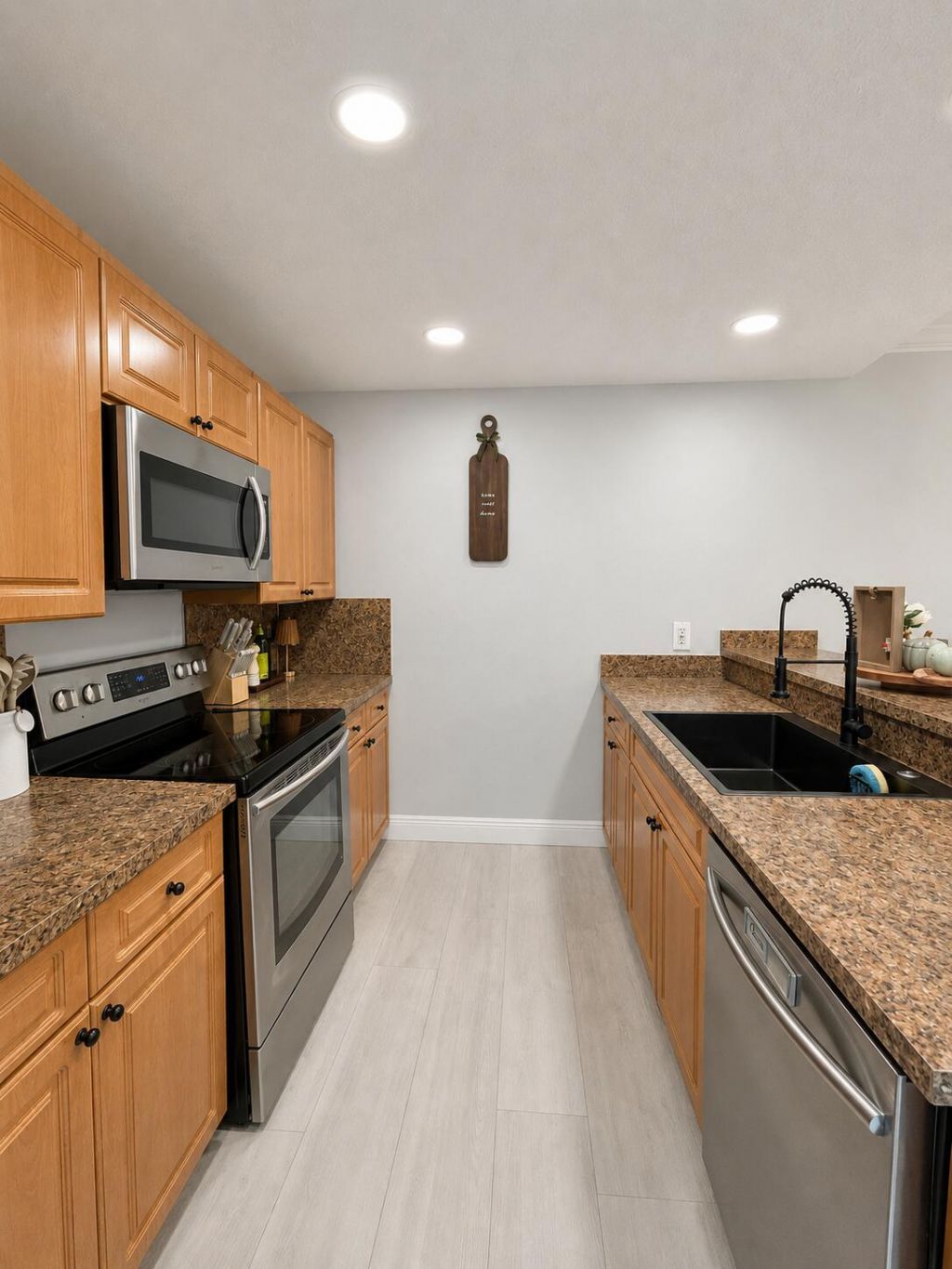 4207 42nd Way, West Palm Beach, FL 33407 Photo