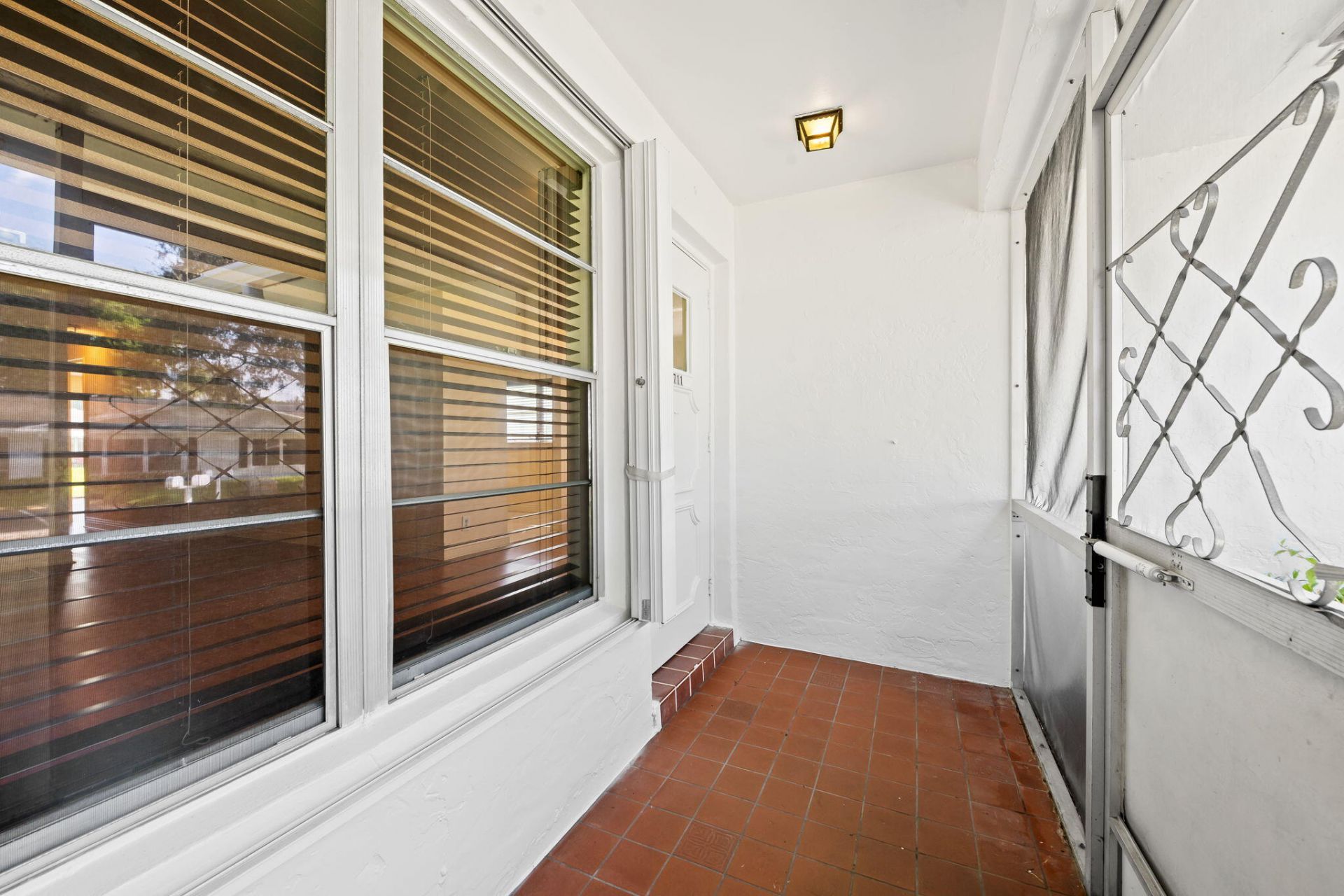 8711 NW 10th Street, Unit D101, Plantation, FL 33322 Photo