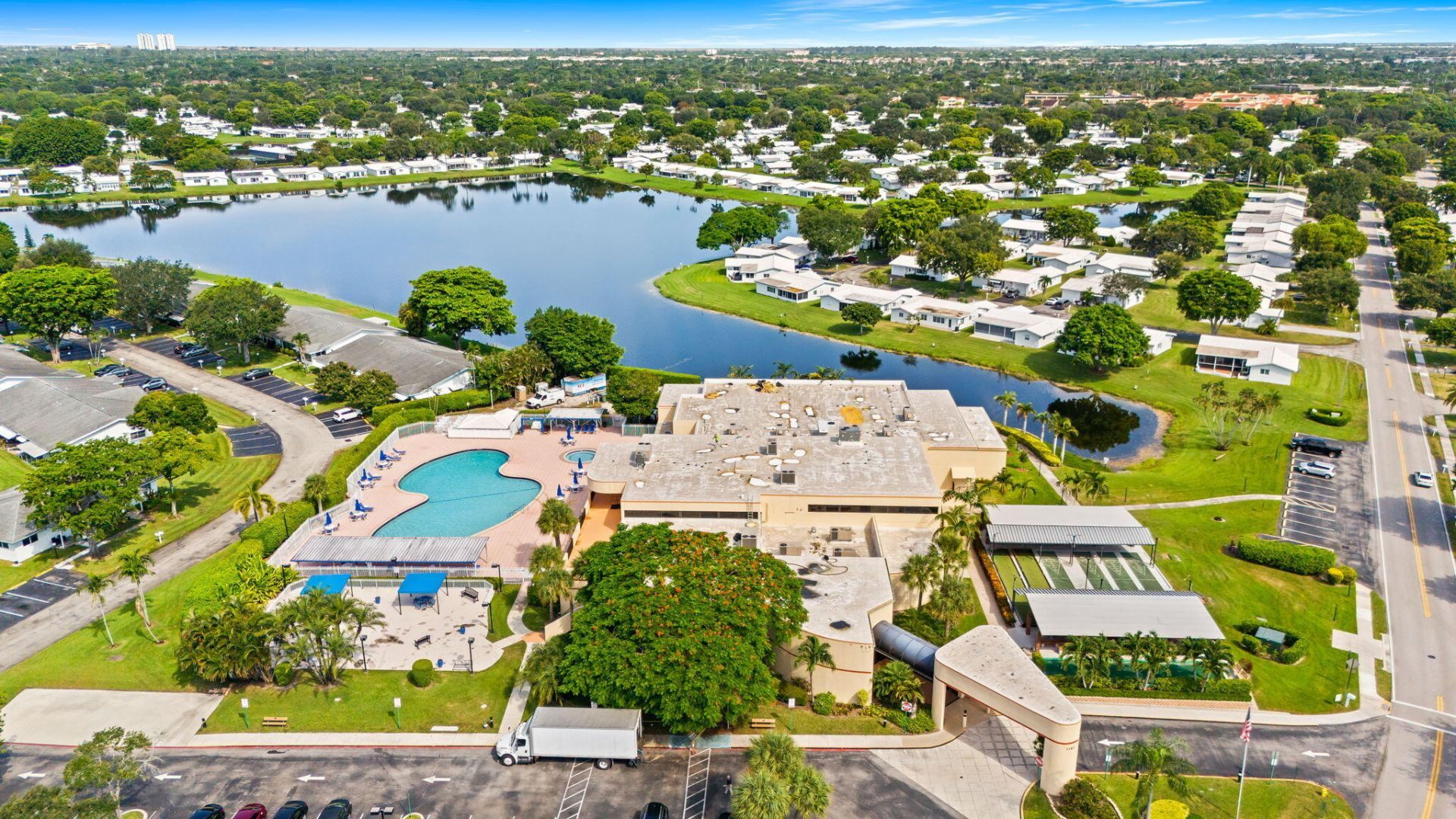 8711 NW 10th Street, Unit D101, Plantation, FL 33322 Photo