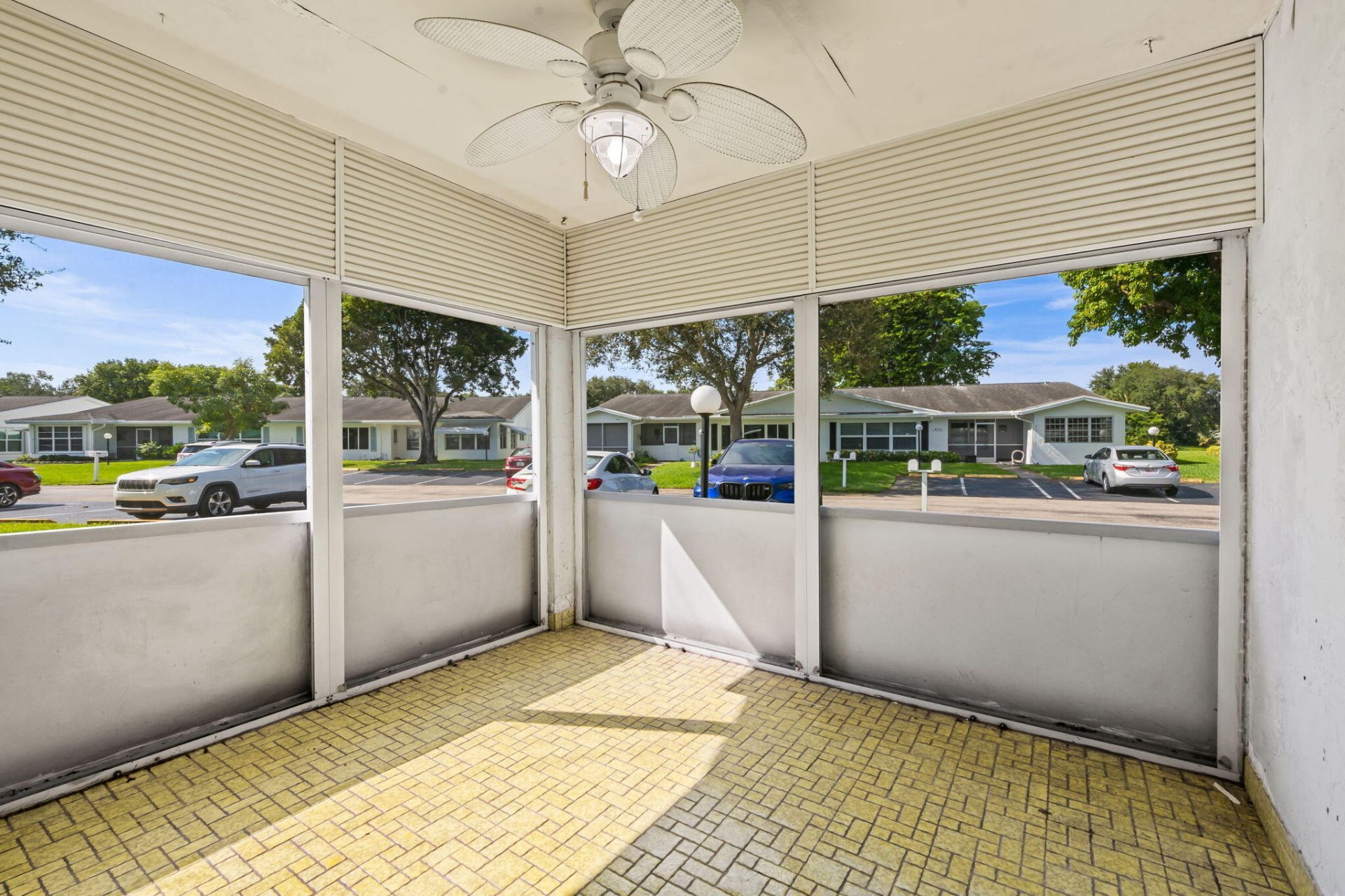 8711 NW 10th Street, Unit D101, Plantation, FL 33322 Photo