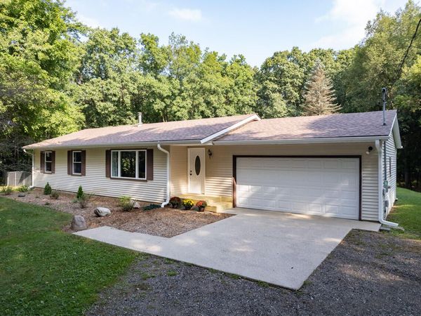 5881 E Hj Avenue, Kalamazoo, MI 49048